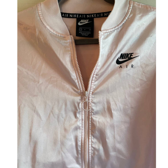 Nike woman’s crop jacket small pink air track satin crop NikeAir sleeve pockets - Picture 5 of 10